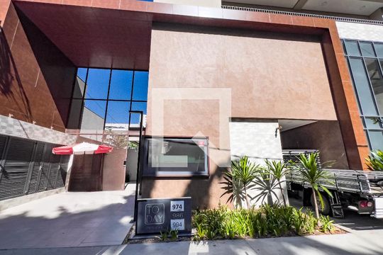 Fachada  de apartamento à venda com 1 quarto, 32m² em Indianópolis, São Paulo