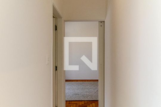 Corredor de apartamento para alugar com 1 quarto, 88m² em Santa Cecília, São Paulo