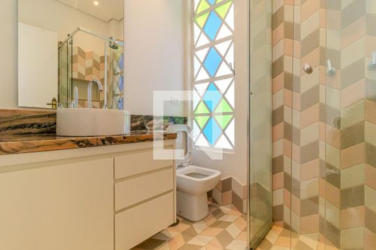 Banheiro de apartamento para alugar com 1 quarto, 88m² em Santa Cecília, São Paulo