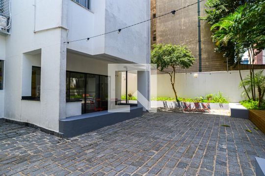 Área comum - Pátio de apartamento para alugar com 1 quarto, 52m² em Consolação, São Paulo