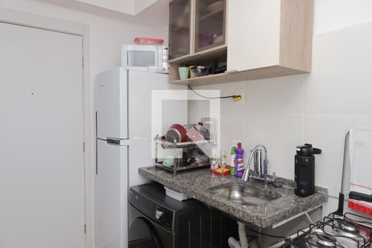 Cozinha de apartamento para alugar com 2 quartos, 32m² em Cidade Antônio Estevão de Carvalho, São Paulo