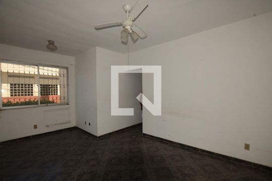 Sala de apartamento para alugar com 2 quartos, 92m² em Oswaldo Cruz, Rio de Janeiro
