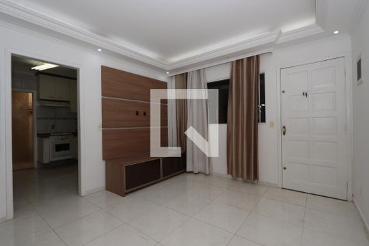 Casa à venda com 2 quartos, 100m² em Vila Olinda, São Paulo
