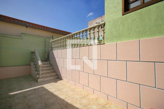Quintal de casa à venda com 4 quartos, 261m² em Concórdia, Belo Horizonte