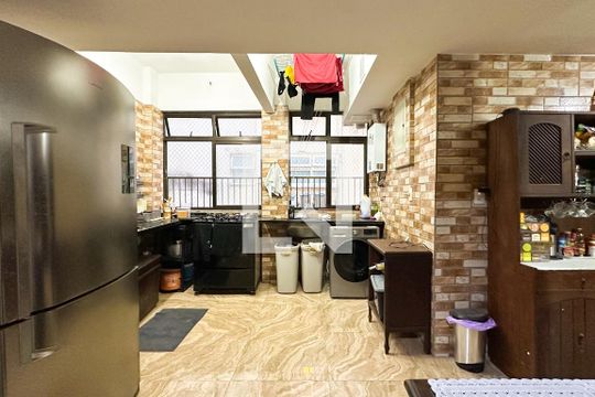 Área de Cozinha e Área de Serviço de apartamento à venda com 5 quartos, 170m² em Copacabana, Rio de Janeiro
