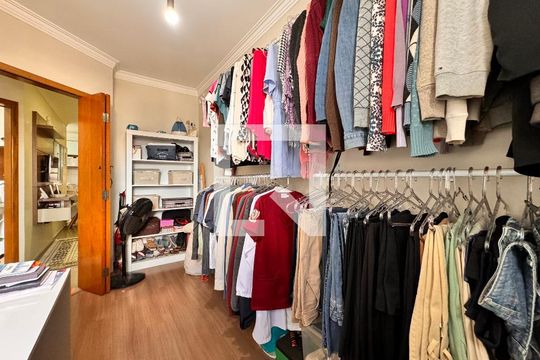 Quarto 1 de apartamento à venda com 2 quartos, 49m² em Vila Eldízia, Santo André