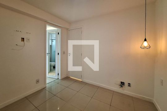 Quarto 2 de apartamento à venda com 3 quartos, 98m² em Icaraí, Niterói