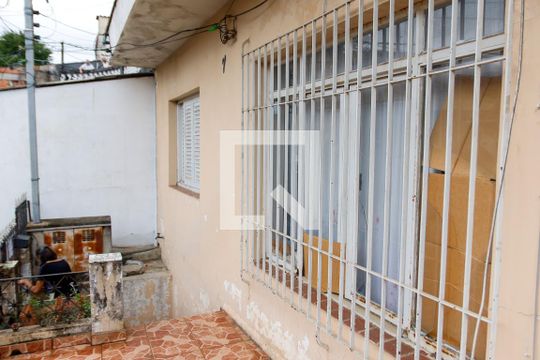 Sacada de casa à venda com 3 quartos, 192m² em Km 18, Osasco