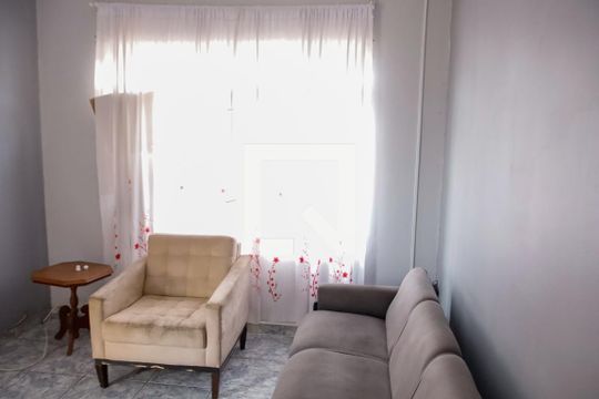 sala de casa à venda com 3 quartos, 192m² em Km 18, Osasco