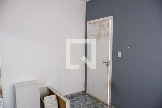 sala de casa à venda com 3 quartos, 192m² em Km 18, Osasco