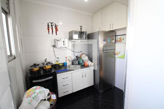 Cozinha de apartamento à venda com 3 quartos, 136m² em Vila Amélia, São Paulo