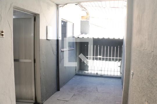 Área de serviço   de casa para alugar com 1 quarto, 60m² em Jardim Sao Joao, Nova Iguaçu