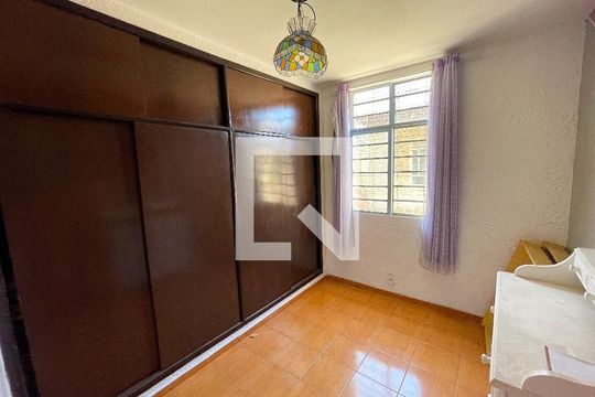 Quarto 1 de casa à venda com 4 quartos, 440m² em Jardim Riacho das Pedras, Contagem