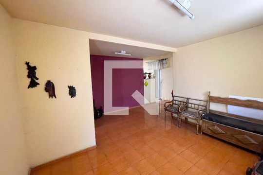 Sala de casa para alugar com 4 quartos, 440m² em Jardim Riacho das Pedras, Contagem