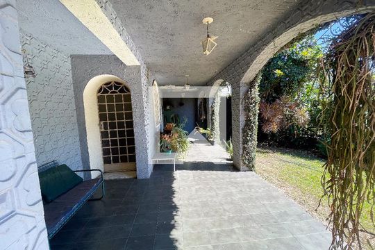 Fachada de casa para alugar com 4 quartos, 440m² em Jardim Riacho das Pedras, Contagem