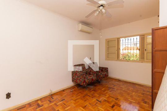 Suíte 1 de casa à venda com 4 quartos, 200m² em Vila Mariana, São Paulo
