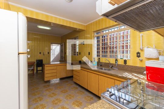 Cozinha  de casa à venda com 4 quartos, 200m² em Vila Mariana, São Paulo