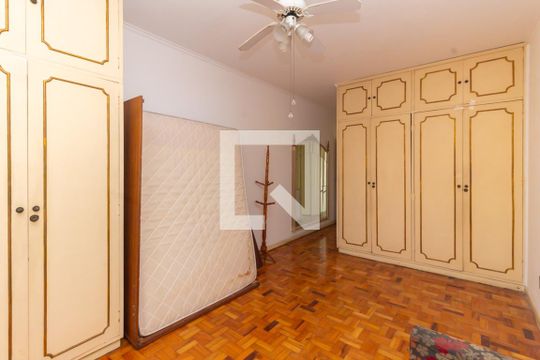 Suíte 1 de casa à venda com 4 quartos, 200m² em Vila Mariana, São Paulo