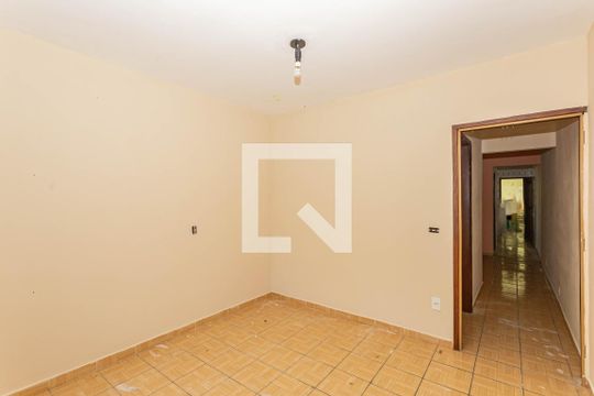 Quarto 1 de casa à venda com 2 quartos, 168m² em Vila Moraes, São Paulo