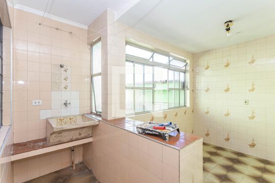 Area de Serviços de casa à venda com 2 quartos, 168m² em Vila Moraes, São Paulo