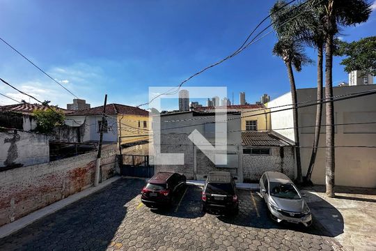 Vista Quarto 2 de casa para alugar com 2 quartos, 122m² em Chácara Monte Alegre, São Paulo