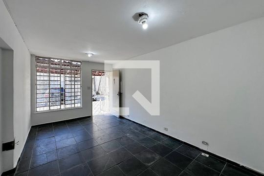 Casa para alugar com 2 quartos, 122m² em Chácara Monte Alegre, São Paulo