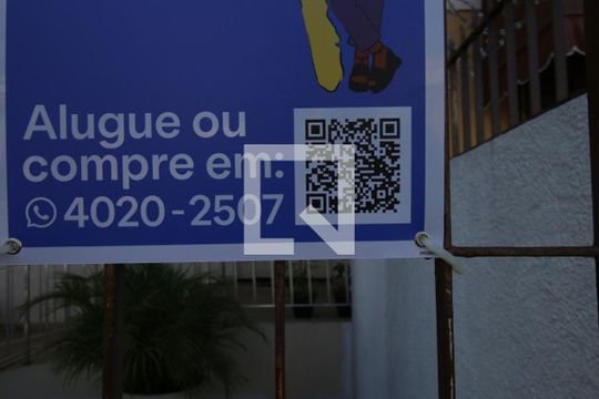 Placa e QR Code de apartamento à venda com 2 quartos, 62m² em Olaria, Rio de Janeiro