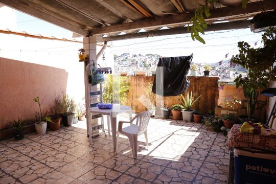 Área de Serviço de casa à venda com 3 quartos, 160m² em Jardim Peri, São Paulo