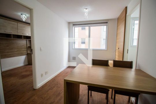 Sala de apartamento para alugar com 2 quartos, 34m² em Barra Funda, São Paulo