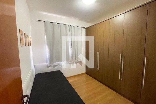 Quarto 1 de apartamento à venda com 3 quartos, 80m² em Santa Cruz Industrial, Contagem