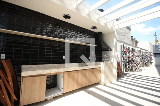 Aream comum de apartamento à venda com 1 quarto, 62m² em Jardim Monte Kemel, São Paulo