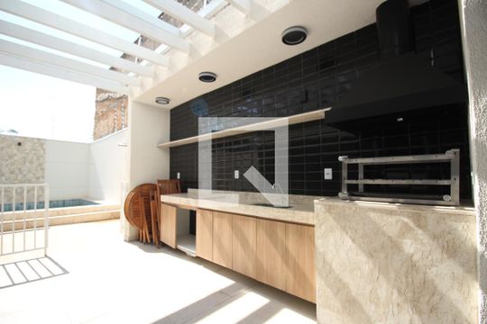 Aream comum de apartamento à venda com 1 quarto, 62m² em Jardim Monte Kemel, São Paulo