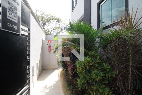 Área externa de apartamento à venda com 2 quartos, 41m² em Vila Nhocune, São Paulo
