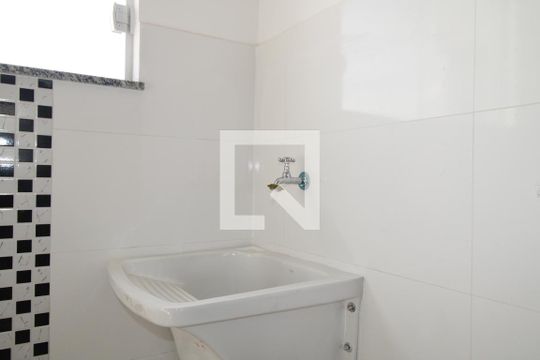 Sala/Cozinha e área de serviço de apartamento à venda com 2 quartos, 41m² em Vila Nhocune, São Paulo