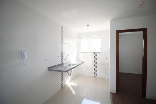 Sala/Cozinha de apartamento à venda com 2 quartos, 41m² em Vila Nhocune, São Paulo