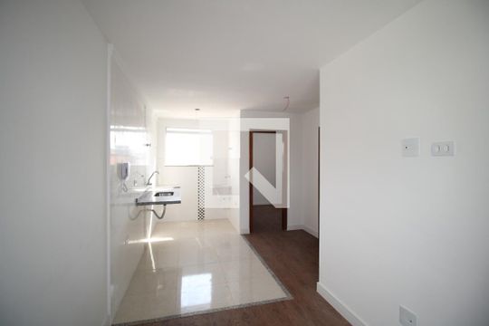 Apartamento à venda com 2 quartos, 41m² em Vila Nhocune, São Paulo