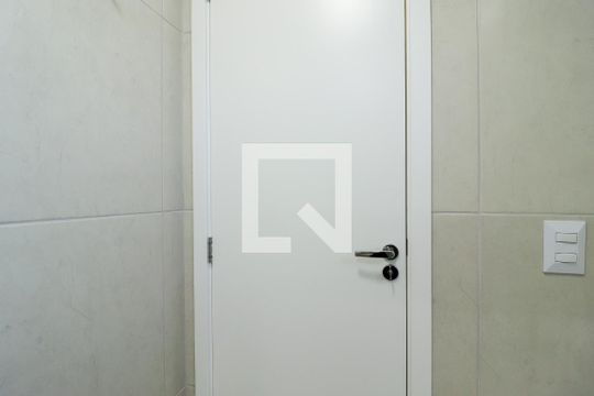 Banheiro de kitnet/studio para alugar com 0 quarto, 25m² em Jardim Sao Paulo(zona Norte), São Paulo