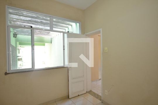 Quarto 1 Suite de casa à venda com 5 quartos, 210m² em Vila Kosmos, Rio de Janeiro