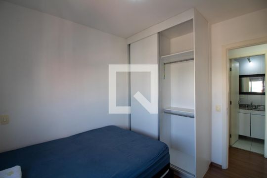 Quarto de apartamento para alugar com 1 quarto, 33m² em Santo Amaro, São Paulo