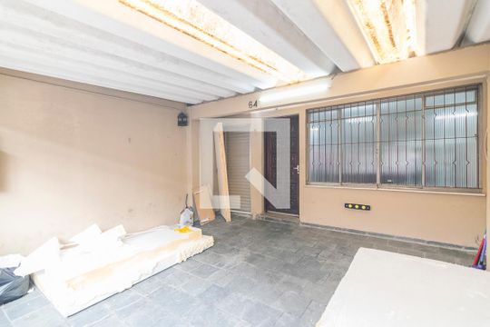 Garagem de casa à venda com 3 quartos, 244m² em Vila Curuca, Santo André