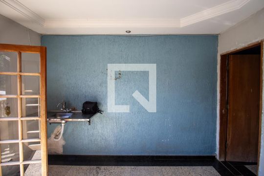 Sala / Cozinha de casa à venda com 1 quarto, 30m² em Cidade Antônio Estêvão de Carvalho, São Paulo