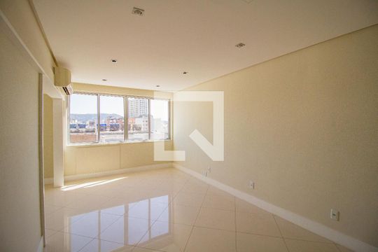 Sala de apartamento à venda com 3 quartos, 109m² em Tijuca, Rio de Janeiro