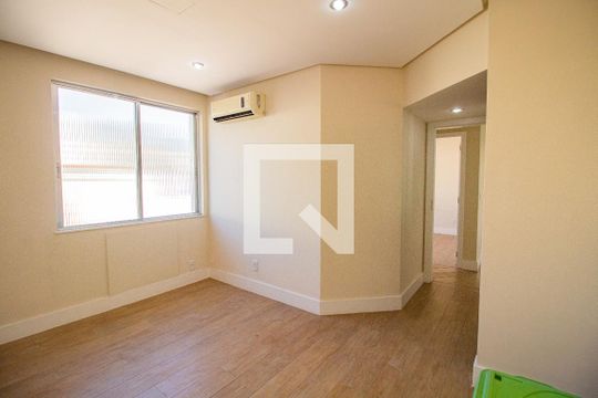 Suíte de apartamento à venda com 3 quartos, 109m² em Tijuca, Rio de Janeiro