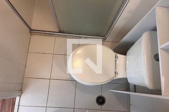 Banheiro 1 de apartamento à venda com 2 quartos, 62m² em Pompeia, São Paulo