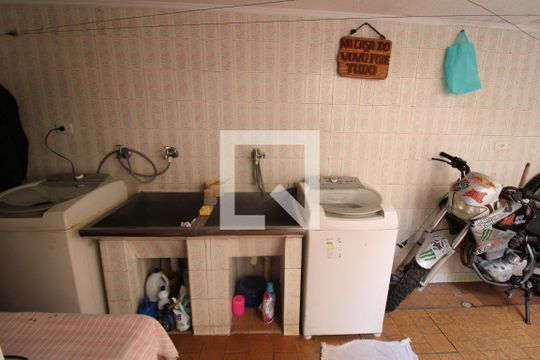 Área de Serviço de casa à venda com 3 quartos, 85m² em Vila Paiva, São Paulo