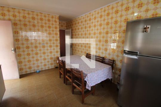 Cozinha de casa à venda com 3 quartos, 85m² em Vila Paiva, São Paulo