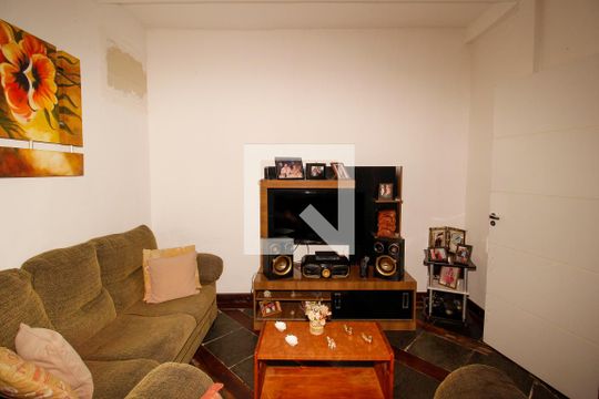 Apartamento à venda com 7 quartos, 300m² em Renascença, Belo Horizonte