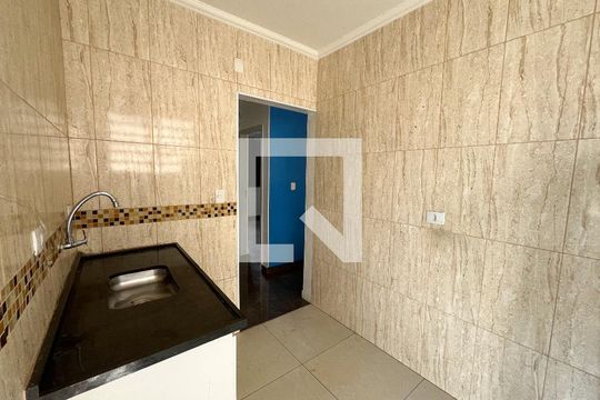 Cozinha de apartamento para alugar com 2 quartos, 50m² em Jardim Prudência, São Paulo