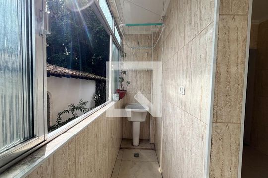 Área de Serviço de apartamento para alugar com 2 quartos, 50m² em Jardim Prudência, São Paulo
