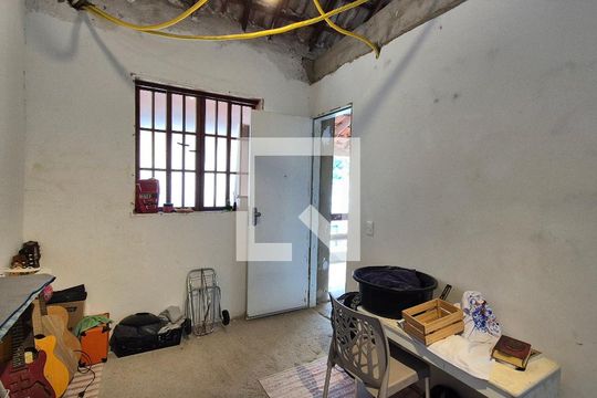 Suite 1 de casa de condomínio para alugar com 2 quartos, 1000m² em Vargem Grande, Rio de Janeiro
